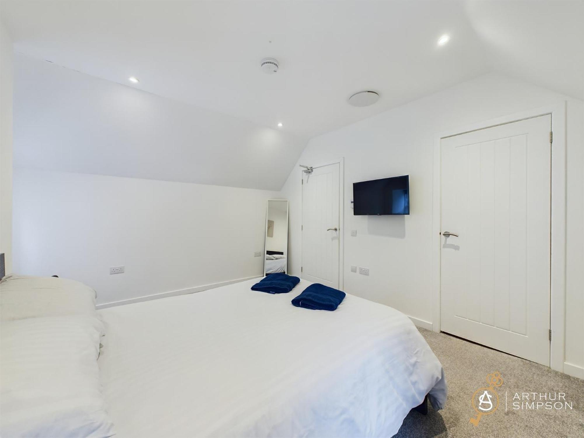 Modern Commercial Street Maisonette Lerwick Exterior photo